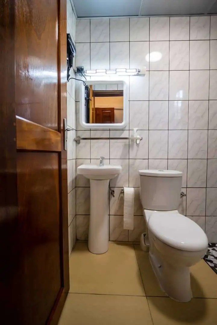 Modern Room 7