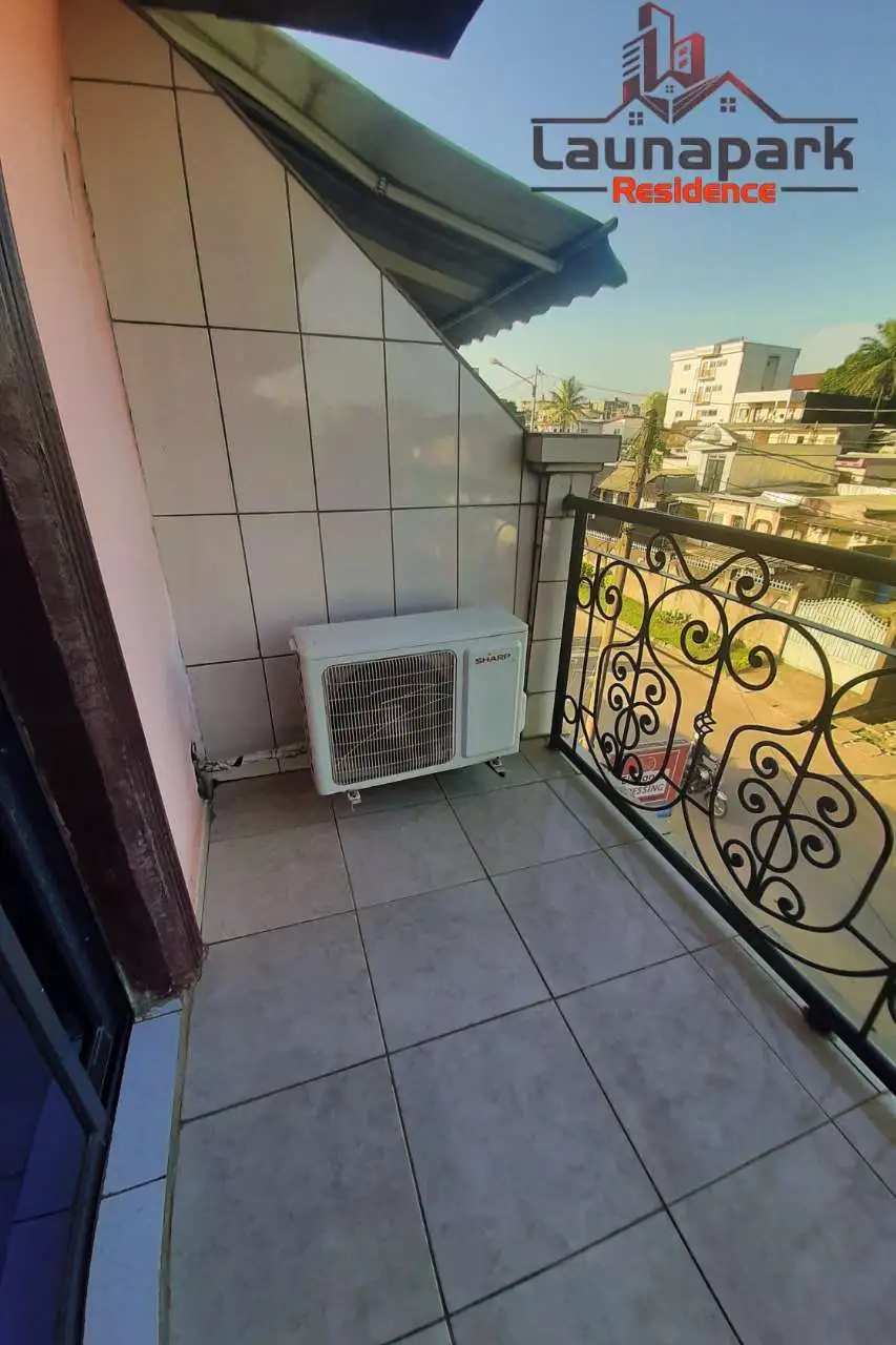 Appartment 5