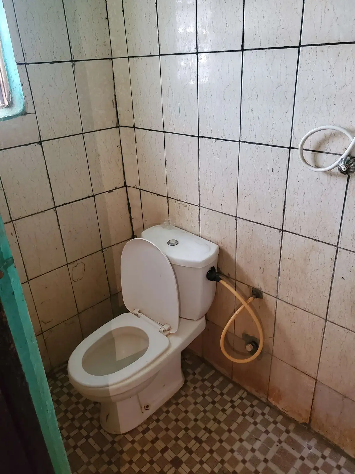Modern Room 4