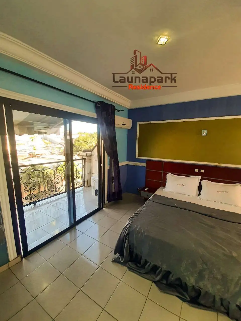 LAUNAPARK RESIDENCE 4