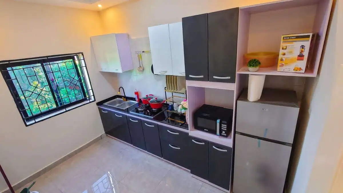 AZK LUXURY GUEST HOUSE 6