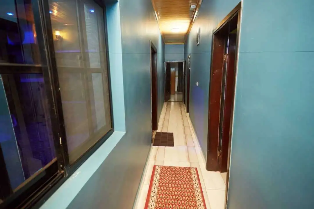 THE TERRACE LIMBE 5