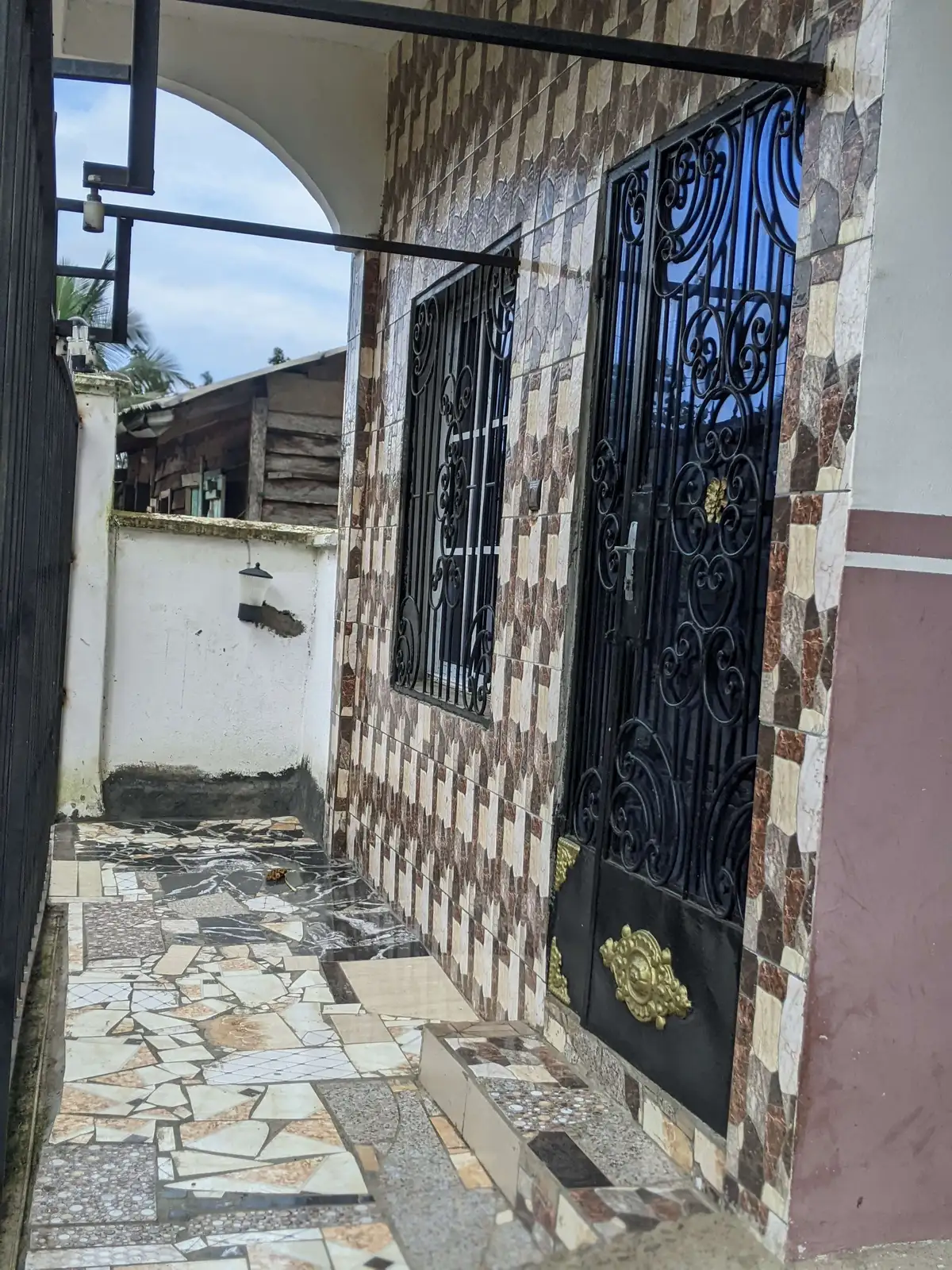 MILK AND HONEY GUEST HOUSE 2