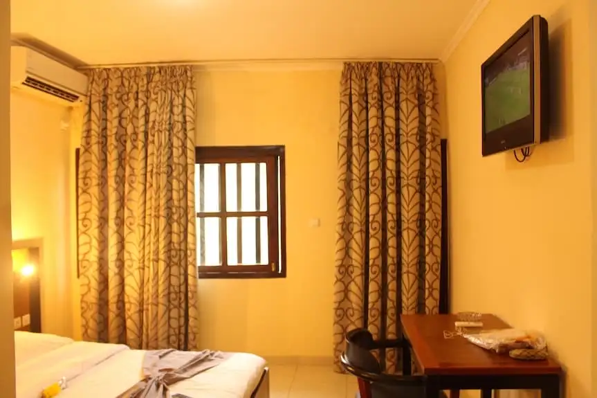 suite 2
